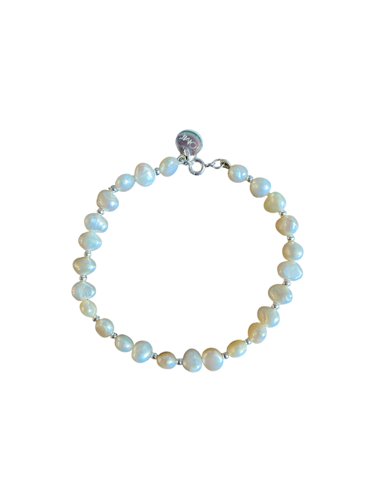 Sill Bracelet